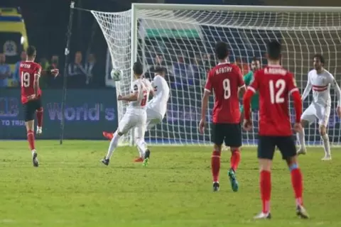 "لقطات تُعرض للمرة الأولى".. الأهلي يهدي جماهيره مفاجأة احتفالا بذكرى نهائي القرن (فيديو)